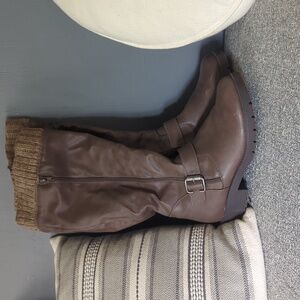 Me Too women's size 7.5 sweater top riding boots tall boots regular calf brown